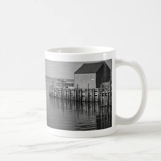 Hall's Harbour Wharf (B&W) Tasse (Rechts)