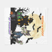 Hallween "Meow & Woof at Midnight" Cat & Werewolf Fleecedecke (Vorderseite (Horizontal))