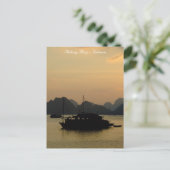 Halong Bay, Sunset, Boote, Vietnam Postkarte (Stehend Vorderseite)