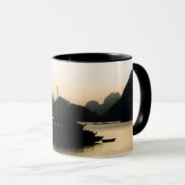 Halong Bay, Sunset, Vietnam Art (Holiday) Tasse