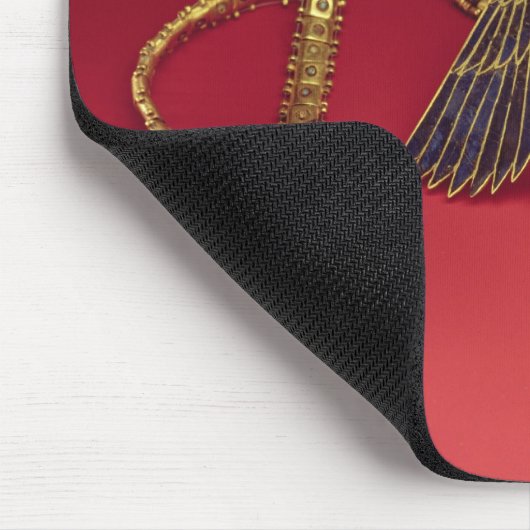 Halskette mit Geieranhänger Mousepad (Ecke)