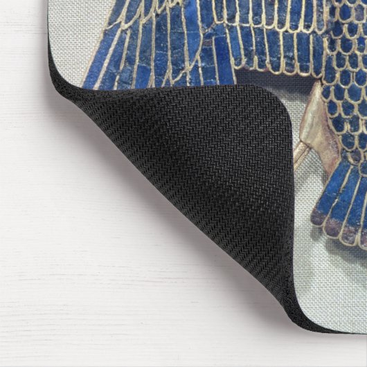 Halskette mit Geieranhänger Mousepad (Ecke)