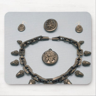 Halskette, Ohrringe, Brosche und Anhänger, c.1870 Mousepad