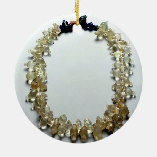 Halskette, von Pritlury, Eisenzeitalter, 4. Keramikornament (Hinten)