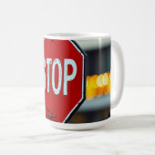 Halt Schild Kaffeetasse (VorderseiteRechts)