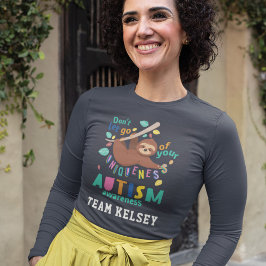 Halten Sie an Ihrem einzigartigen Sloth Autismus M T-Shirt