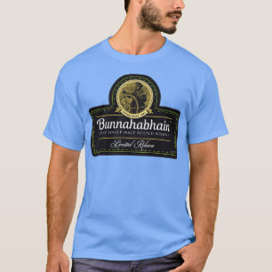 Halten Sie das Schloss mit Bunnahabhain fest T-Shirt