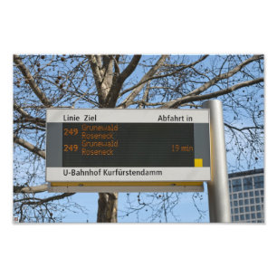 Haltestellenschild in Berlin Fotodruck