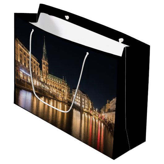 Hamburg Große Geschenktüte (Vorderseite Schrägansicht)
