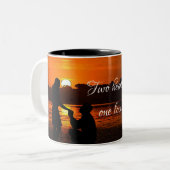 HAMbWG - Kaffee-Tasse - Zwei Herzen, eine Liebe Zweifarbige Tasse (Vorderseite Links)
