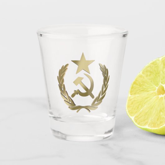 Hammer und Sichel Schnapsglas (Vorderseite)