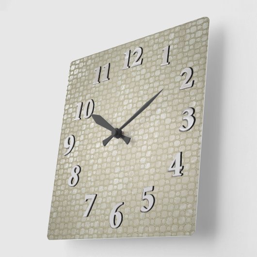 Hammered Silver Quadratische Wanduhr (Winkel)