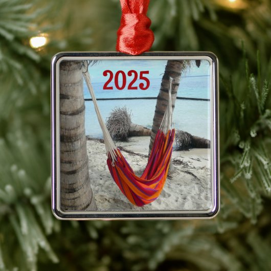 Hammock on Caribbean Beachornament Ornament Aus Metall (Baum)