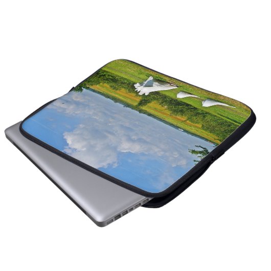 Hammonasset Laptop Sleeve (Vorne Knopf)