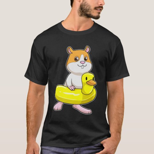 Hamster am Strand mit Duck als Swim-Ring T-Shirt (Vorderseite)