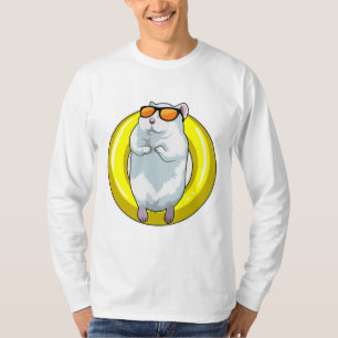 Hamster beim Schwimmen mit Schwimmring T-Shirt