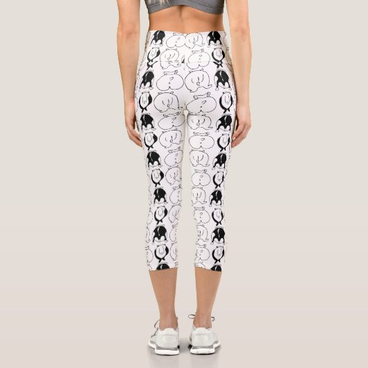 Hamster Hintern Pattern Capri Leggings (Rückseite)