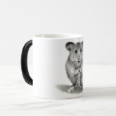 HAMSTER MIT ERDNUSS, BLEISTIFT-KUNST VERWANDLUNGSTASSE (Vorderseite Links)