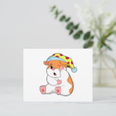 Hamster zum Schlafen mit Schlafmütze Postkarte (Stehend Vorderseite)