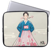 Hanbok Frau mit Blue Top und Cherry Blossom Moti Laptopschutzhülle (Vorderseite)