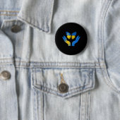 Hand Butterfly Ukraine ukrainische Flagge mit EU Button (Beispiel)