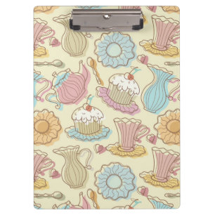 Hand, die Geschirr-Silhouetten zeichnet Klemmbrett