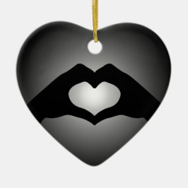 Hand, die Zeichen Herz macht Keramik Ornament