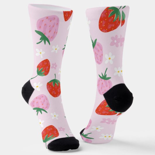 Hand-Drawn Aesthetic Strawberry Seamless Pattern Socken (Gewinkelt)