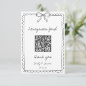 Hand Drawn Bow Wedeymoon Fund QR Code Card (Stehend Vorderseite)