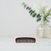 Hand-drawn Comb Pink & Black Hair Stylist Mini Visitenkarte (Stehend Vorderseite)