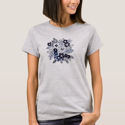 Hand Drawn Floral Motif T-Shirt (Vorderseite)