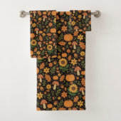 Hand Drawn Rustic Fall Pattern Bath Towel Set (Insitu)