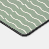 Hand-Drawn Wavy Ticking Stripe | Pale Sage Schreibtischunterlage (Ecke)