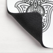 Hand gezeichnetes Hamsa mit Verzierungen Mousepad (Ecke)