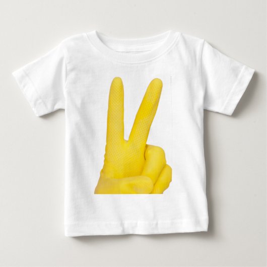 Hand in gelbem Latex Handschuh Baby T-shirt (Vorderseite)