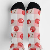 Hand-Painted Red Cherries Seamless Pattern Socken (Oben)