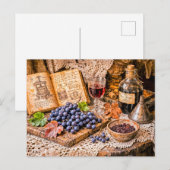 Hand‑Pressed Traditional Wine with Grapes and Vint Postkarte (Vorne/Hinten)