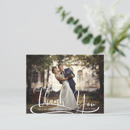 Hand Script Two Foto Wedding Vielen Dank Postkarte (Stehend Vorderseite)