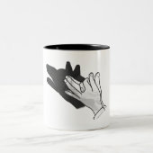 Hand Silhouette Wolf Zweifarbige Tasse (Mittel)
