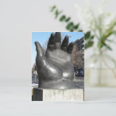 Hand. Skulptur von Fernando Botero (b. 1932) in t Postkarte (Stehend Vorderseite)