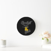 Handball Chick #4 Runde Wanduhr (Zuhause)