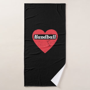 Handball ist Liebe Badehandtuch