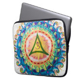 Handbemaltes Wasserfarben-Om-Mandala Laptopschutzhülle (Vorderseite Links)