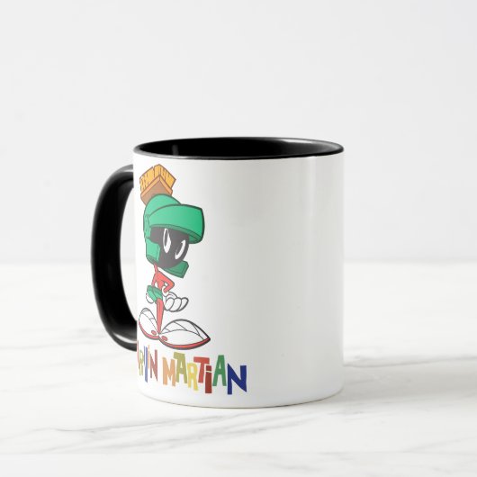 Hände auf Hüften MARVIN THE MARTIAN™ Tasse (Vorderseite Links)