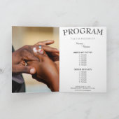 Hände eines Ehepaares mit Ring Ankündigung (Innenseite)