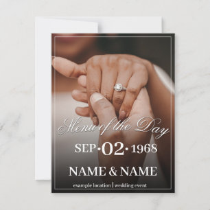 Hände eines farbigen Ehepaares mit Ring