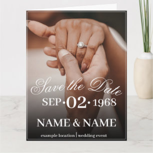 Hände eines farbigen Ehepaares mit Ring Karte