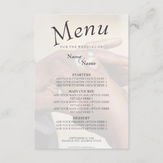 Hände eines farbigen Hochzeitspaares Button auf de Begleitkarte (Rückseite)