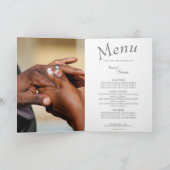 Hände eines farbigen Hochzeitspaares Button auf de Karte (Innenseite)