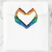 Hände gemalt als Regenbogenherz Runder Aufkleber (Tasche)